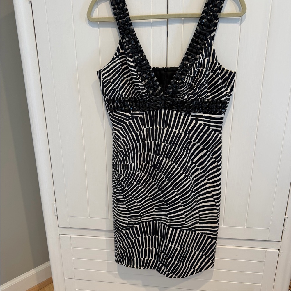 Trina Turk Black and White Beaded V-Neck Sheath Dress